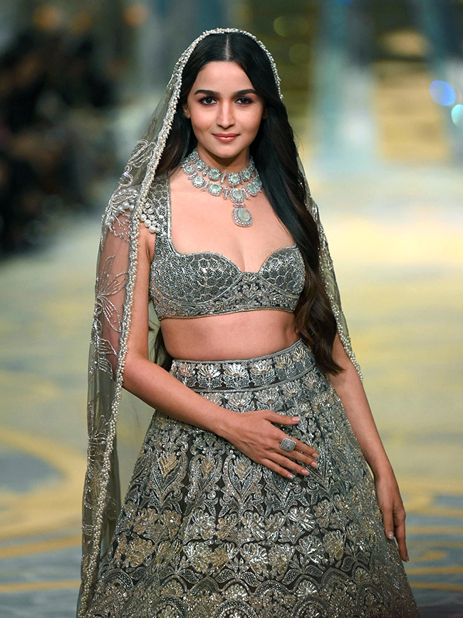 Manish Malhotra fashion show during The Bridal couture show in Mumbai - Sakshi13