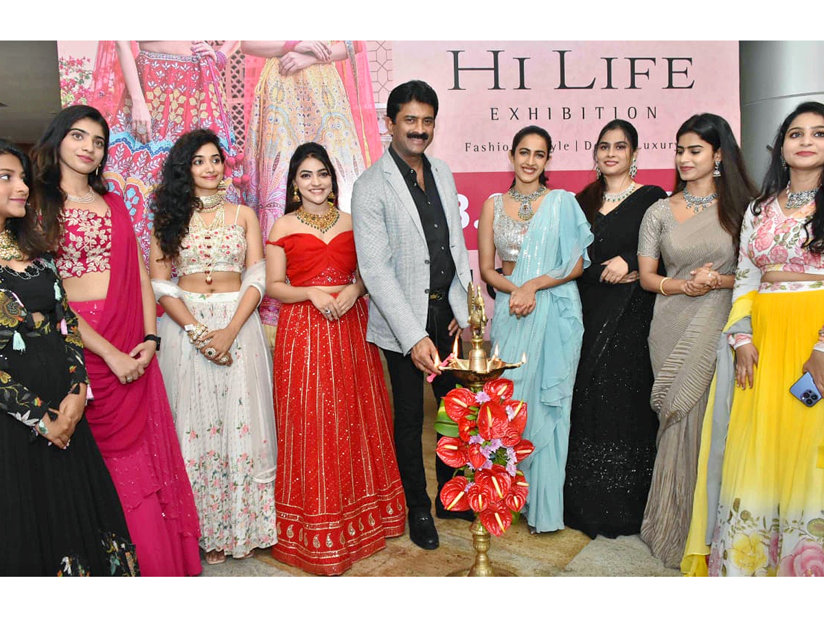 Actress Niharika Konidela Launch of Hi Life Exhibition Photos - Sakshi20