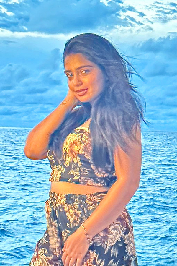 Gouri G Kishan Enjoying Maldives Vacation Photos - Sakshi6