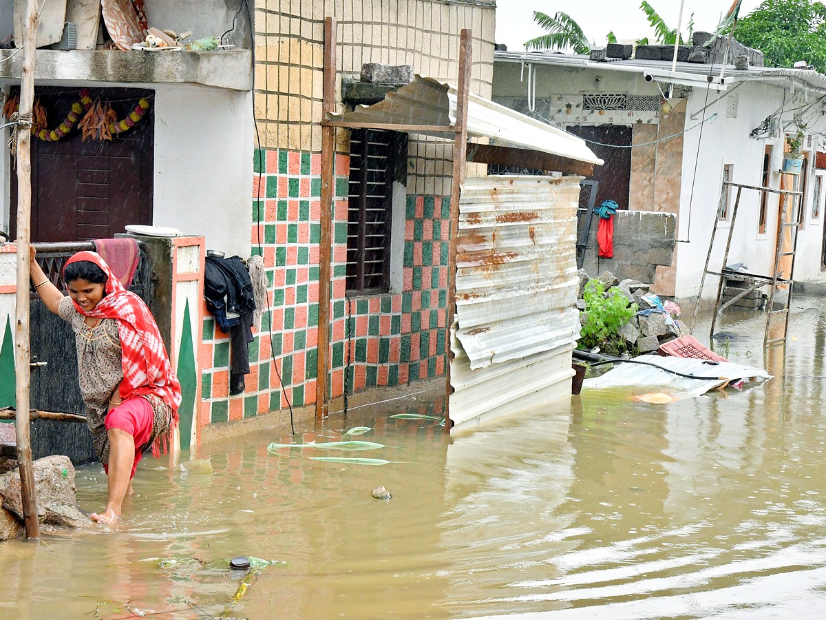 Hyderabad Heavy Rains - Sakshi15