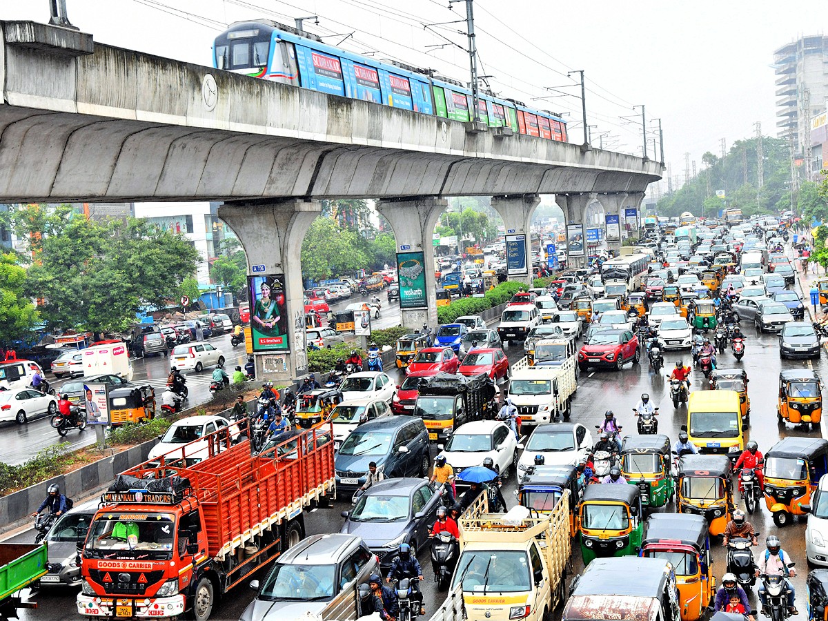 Hyderabad Heavy Rains - Sakshi7