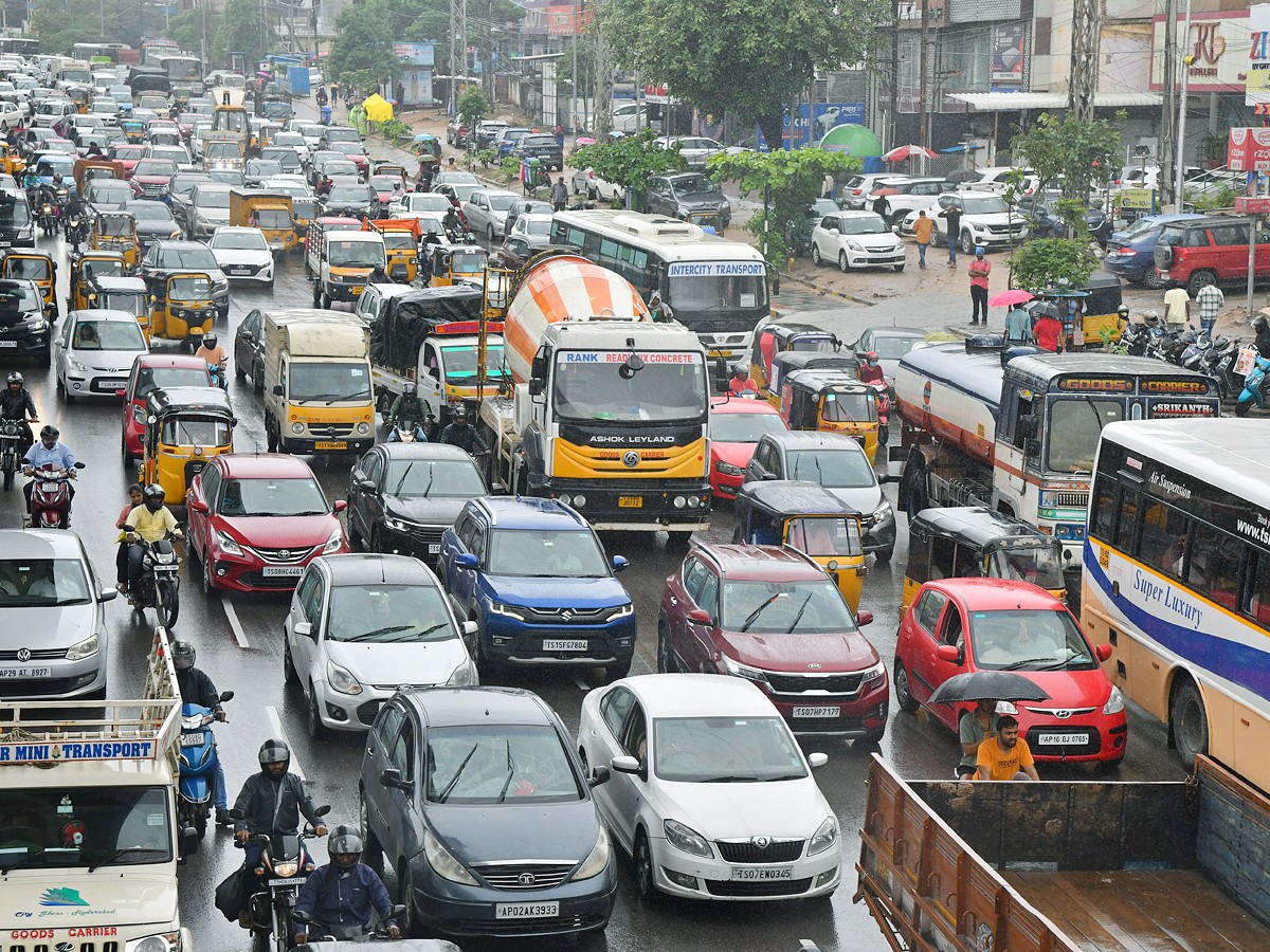 Hyderabad Heavy Rains - Sakshi8