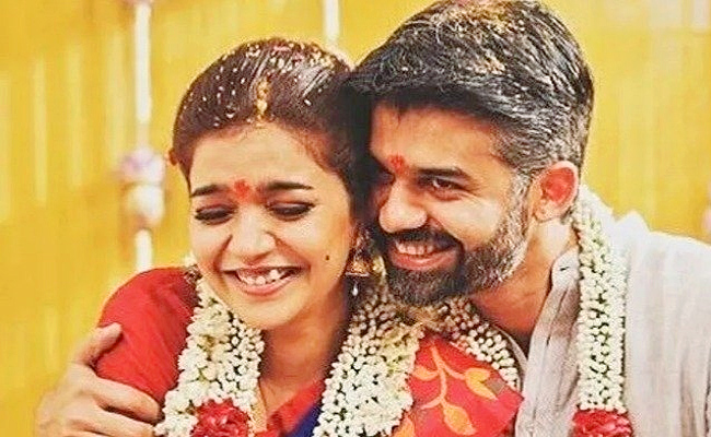 Colours Swathi Divorce Rumours And Marriage Photos are in Trending Photos - Sakshi3