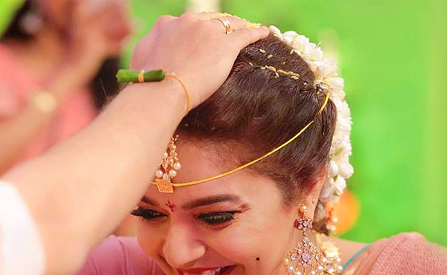 Colours Swathi Divorce Rumours And Marriage Photos are in Trending Photos - Sakshi8