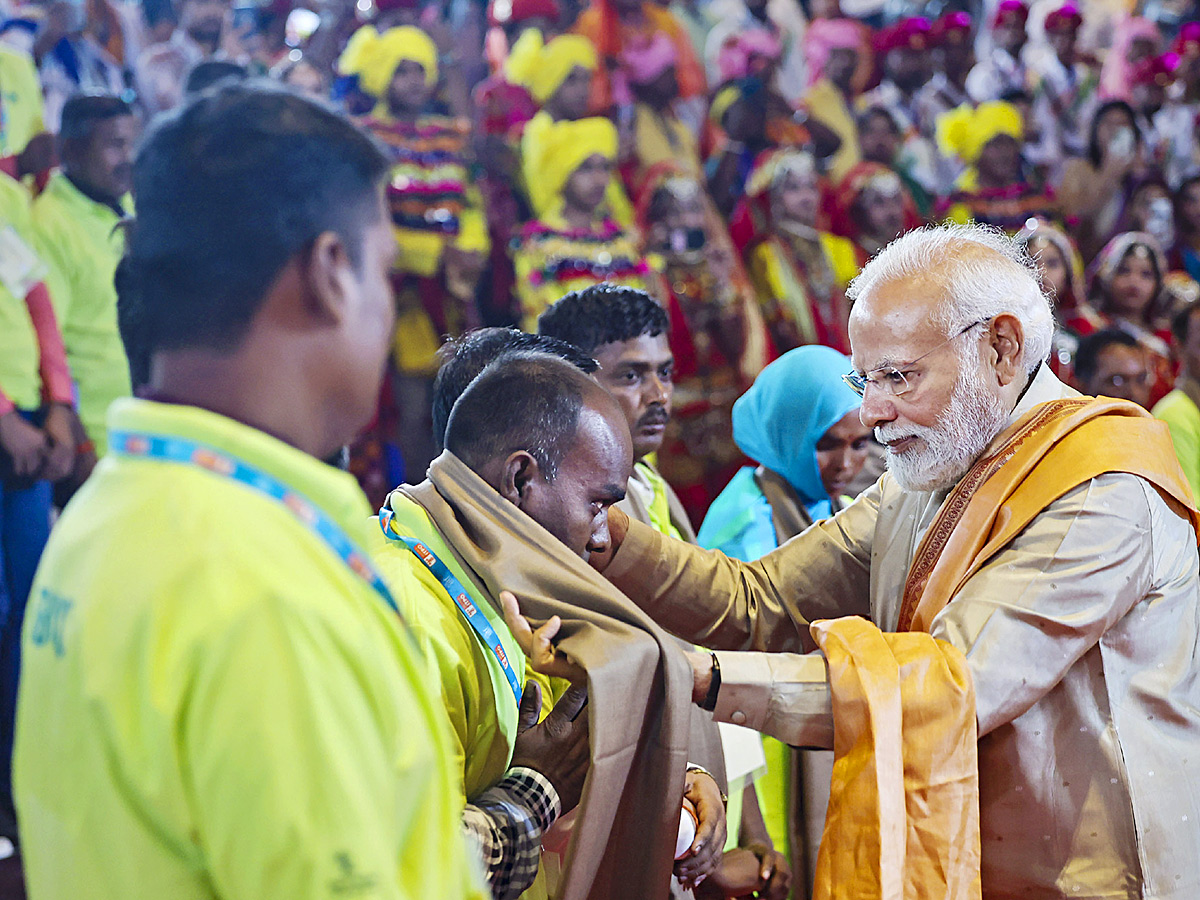 PM Modi inaugurates IECC Complex in Pragati Maidan At Delhi Photos - Sakshi14