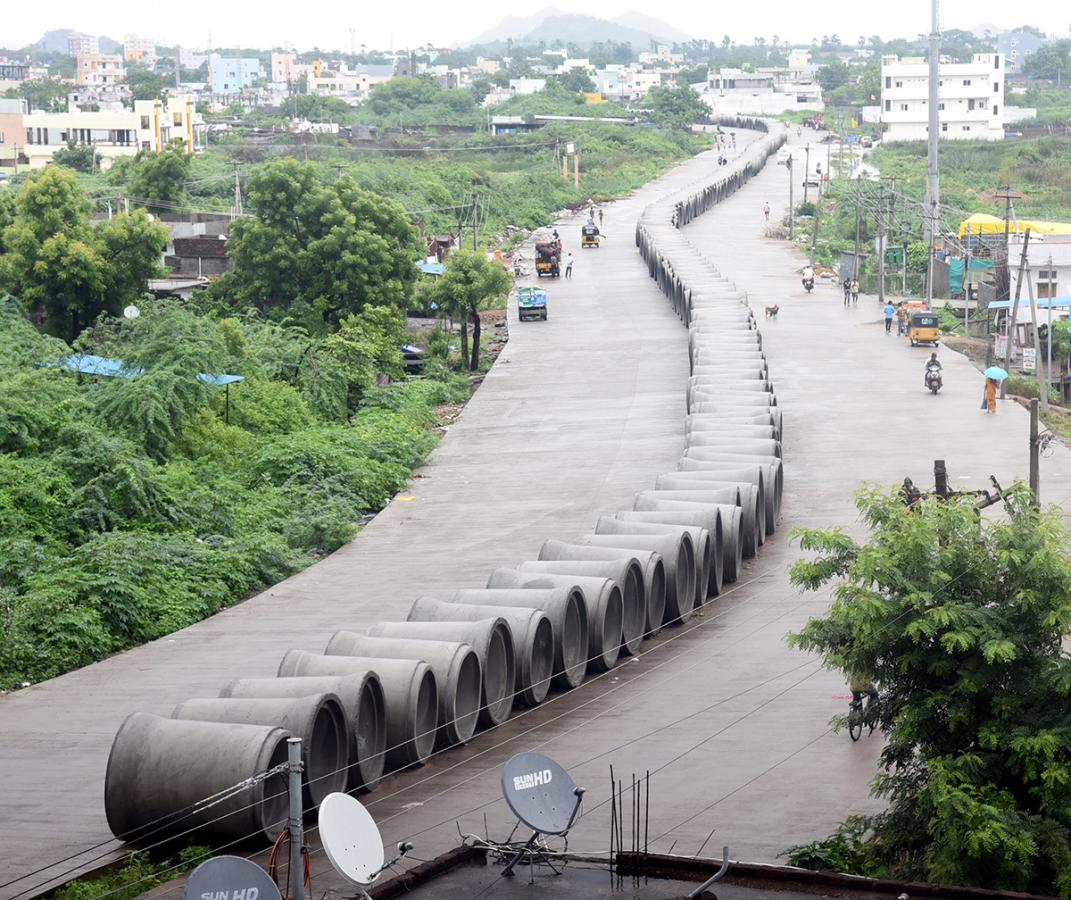 heavy rain in warangal photos - Sakshi7