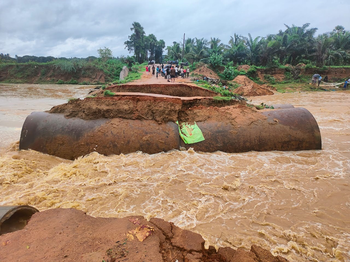 Heavy Rains in andhra pradesh update photos - Sakshi1