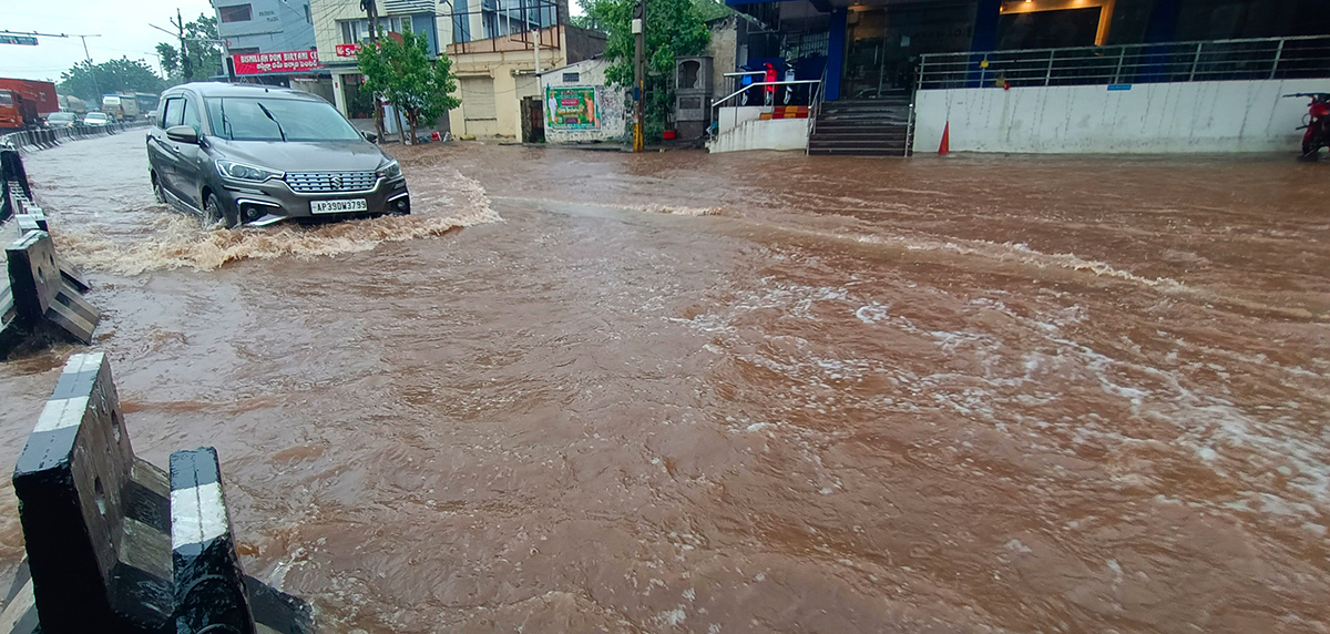 Heavy Rains in andhra pradesh update photos - Sakshi14