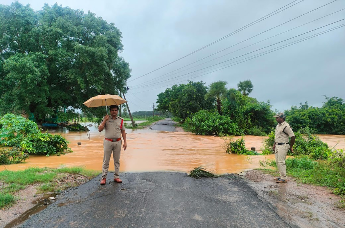 Heavy Rains in andhra pradesh update photos - Sakshi23