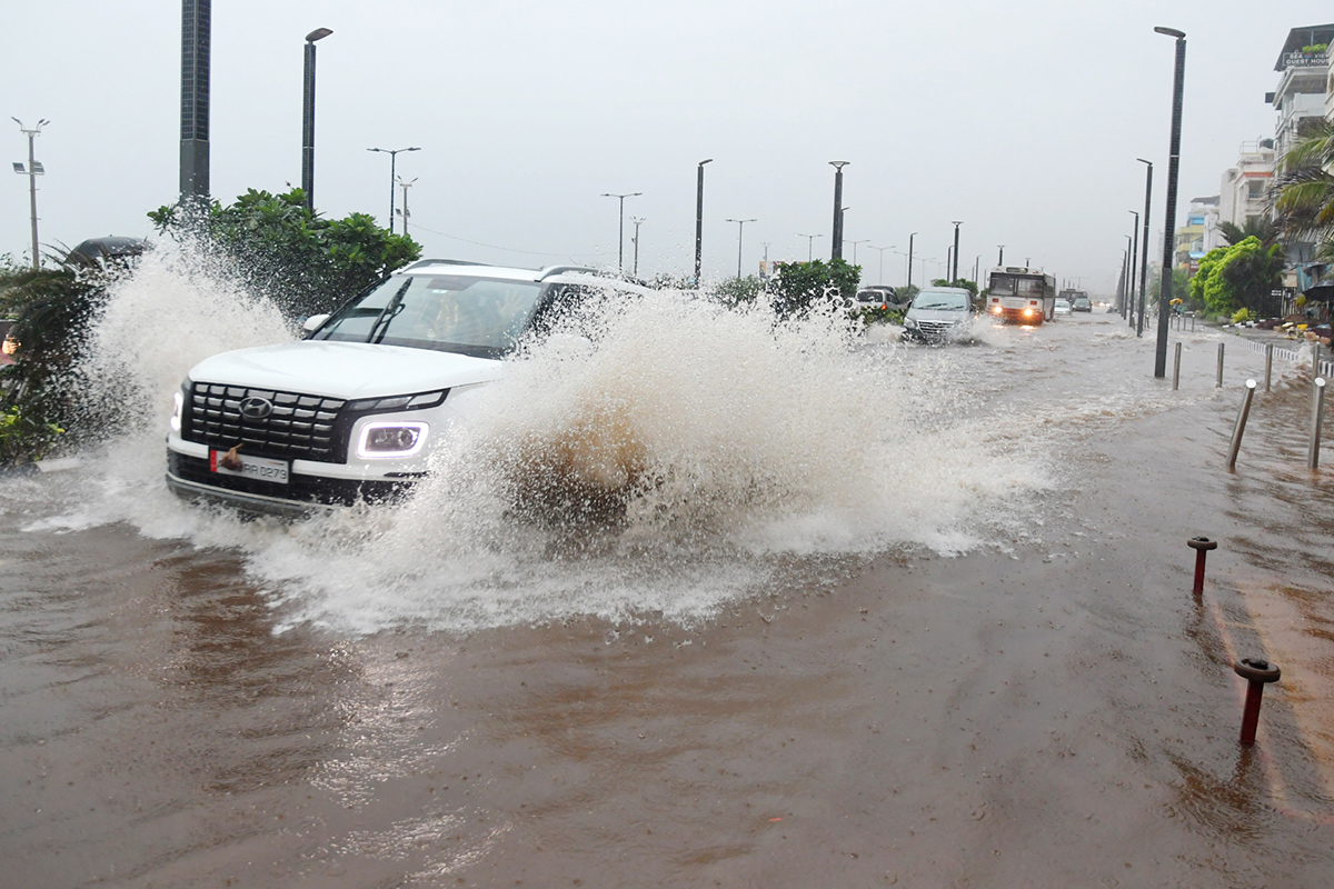 Heavy Rains in andhra pradesh update photos - Sakshi3