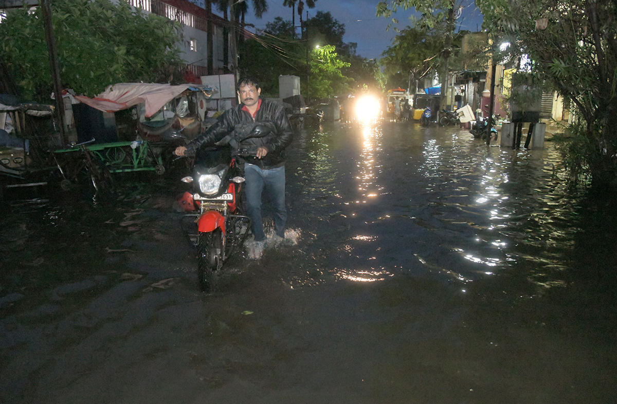 Heavy Rains in andhra pradesh update photos - Sakshi8