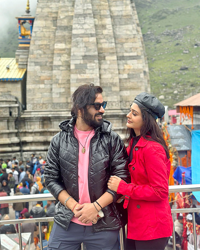 payal rajput at kedarnath temple - Sakshi8