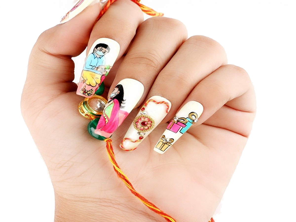 Fabulous Nail Art Designs HD Photo Gallery - Sakshi16