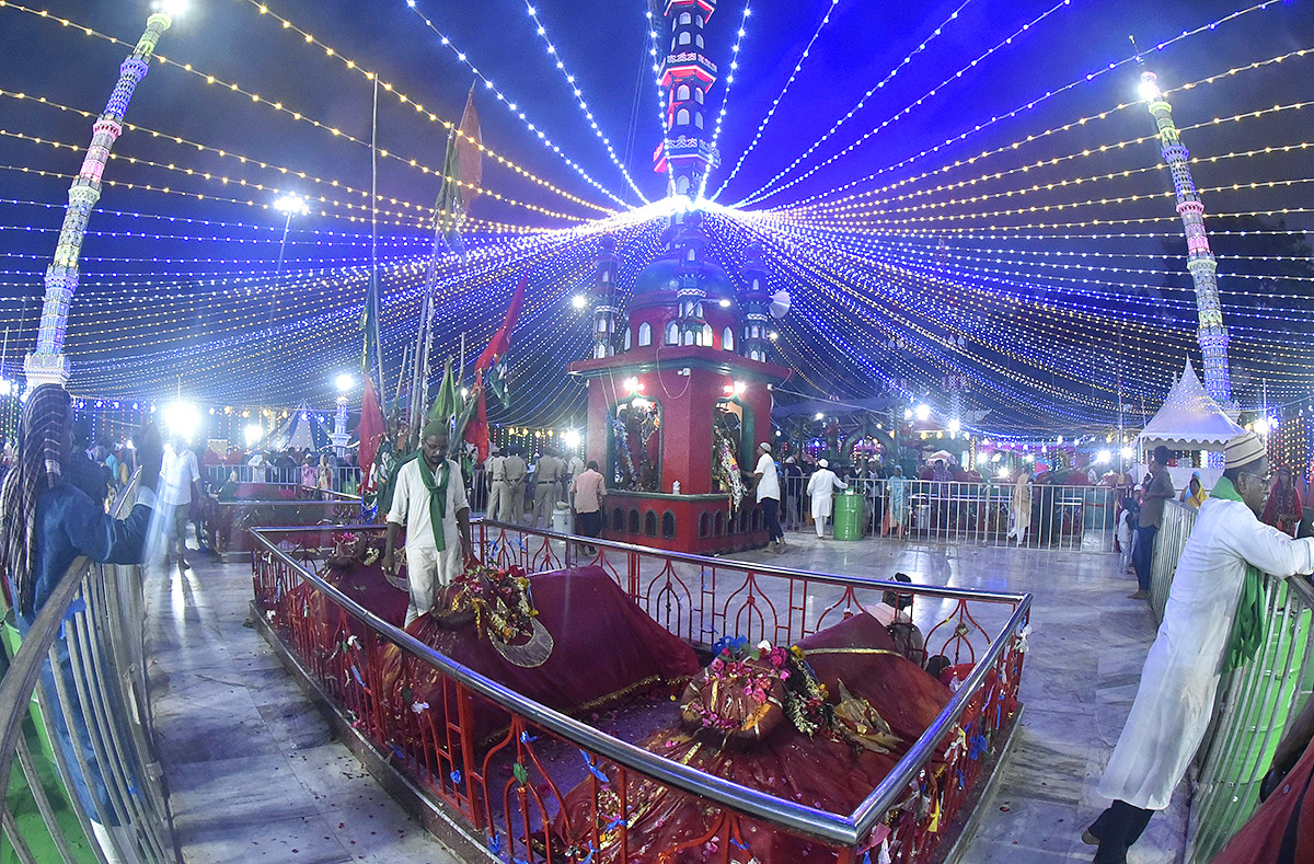 Rottela Panduga 2023 Bara Shaheed Dargah in Nellore in Andhra Pradesh - Sakshi21