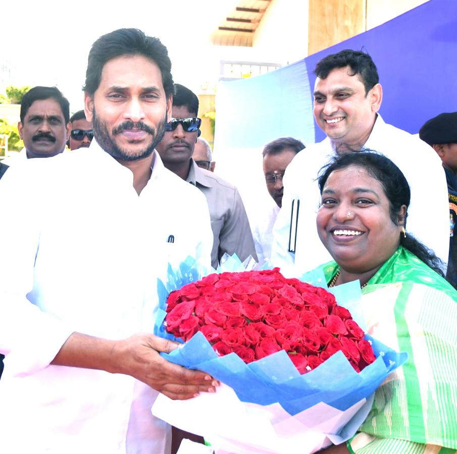 CM Jagan Launches 146 New 108 Ambulance Services - Sakshi21