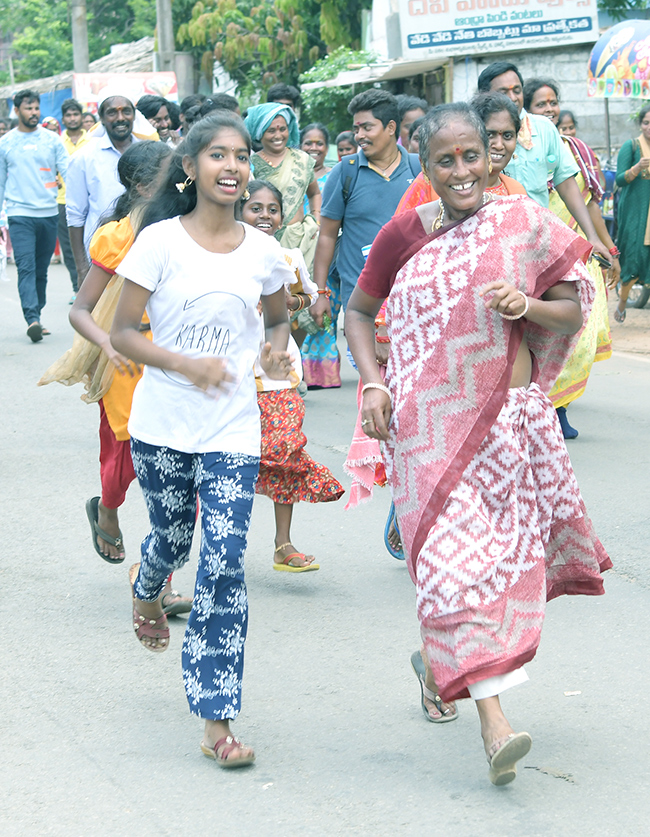 Huge Devotees take part in Simhachalam Giri Pradakshina Pics - Sakshi30