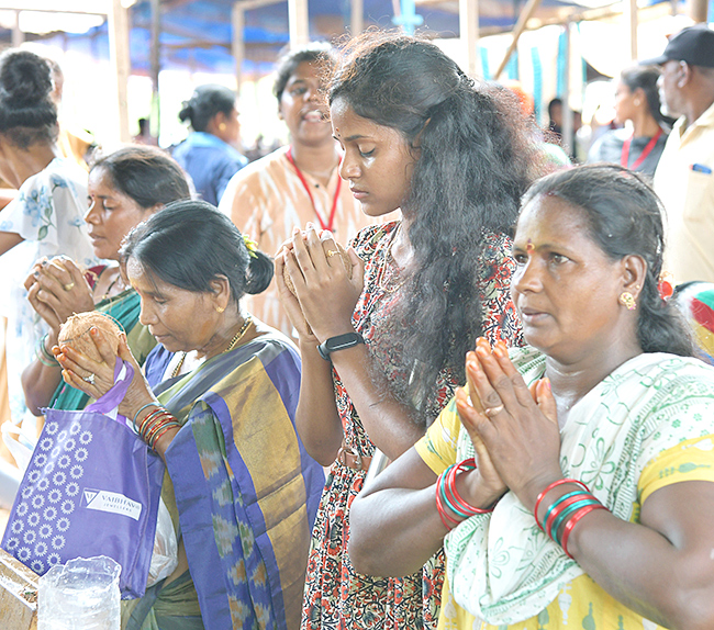 Huge Devotees take part in Simhachalam Giri Pradakshina Pics - Sakshi8