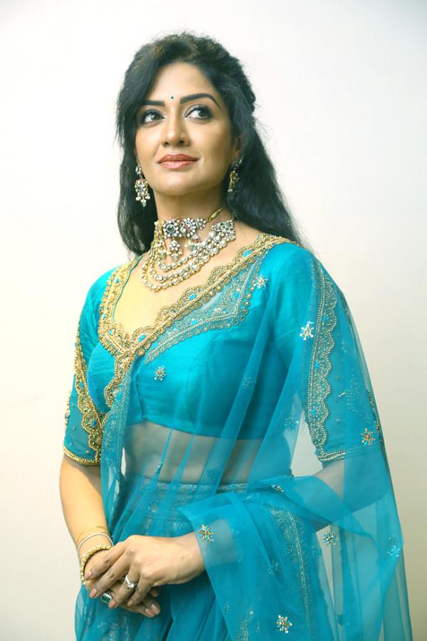  Actress Vimala Raman New Pics at Rudrangi Movie - Sakshi39