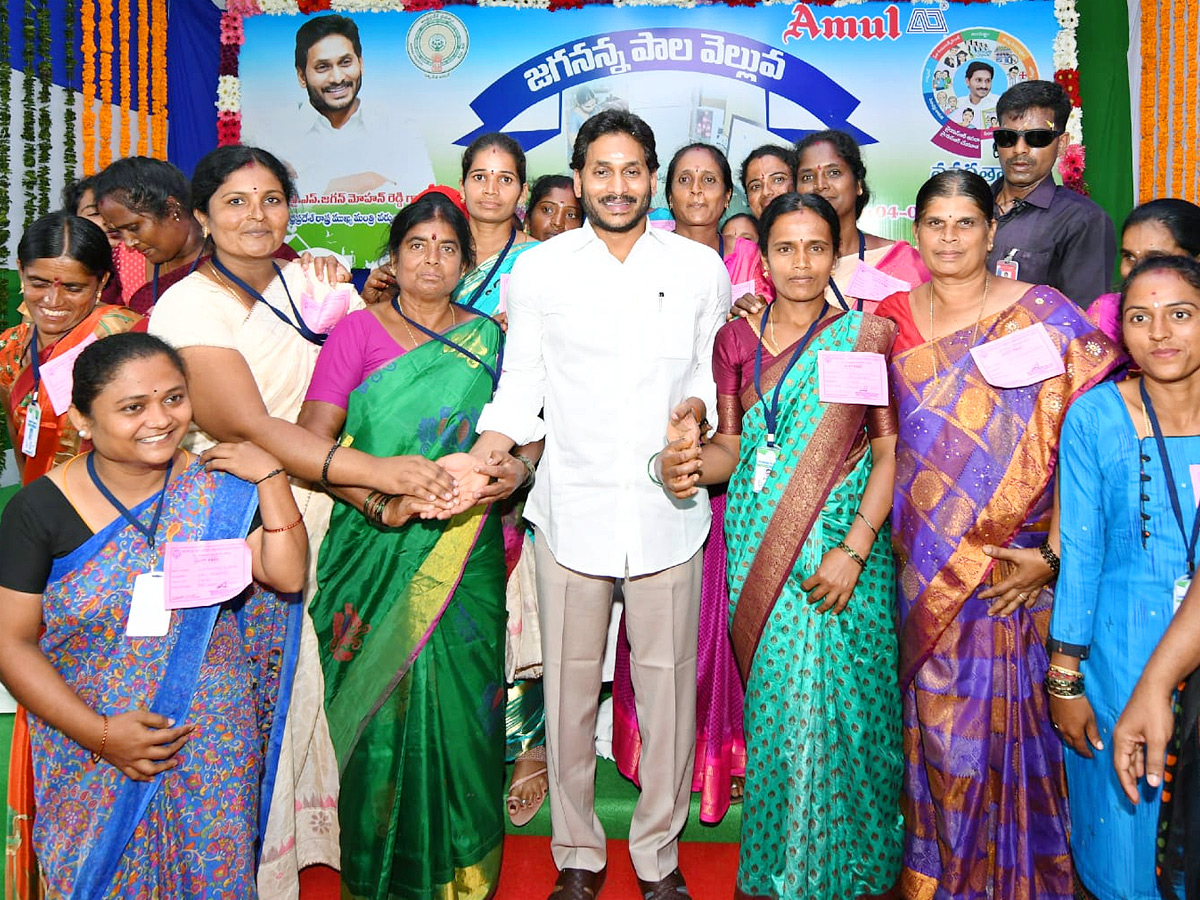 CM Jagan Chittoor Tour Photos - Sakshi25