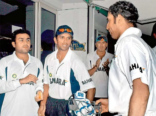 InPics: Former Team India Cricketer VVS Laxman Rare And Unseen Photos Gallery - Sakshi33