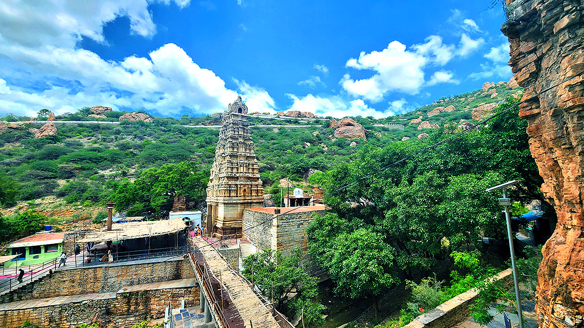 Best Temples In AP: Kurnool Famous Yaganti Uma Maheswara Temple Photos Gallery - Sakshi19