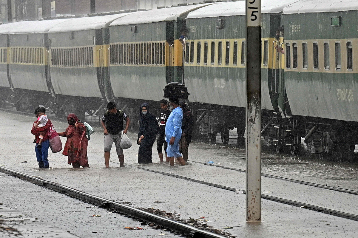 Monsoon New Spell Heavy Rainfall in Lahore - Sakshi10