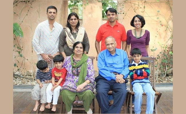 Team India Head Coach Rahul Dravid Family Rare Unseen Photos - Sakshi11