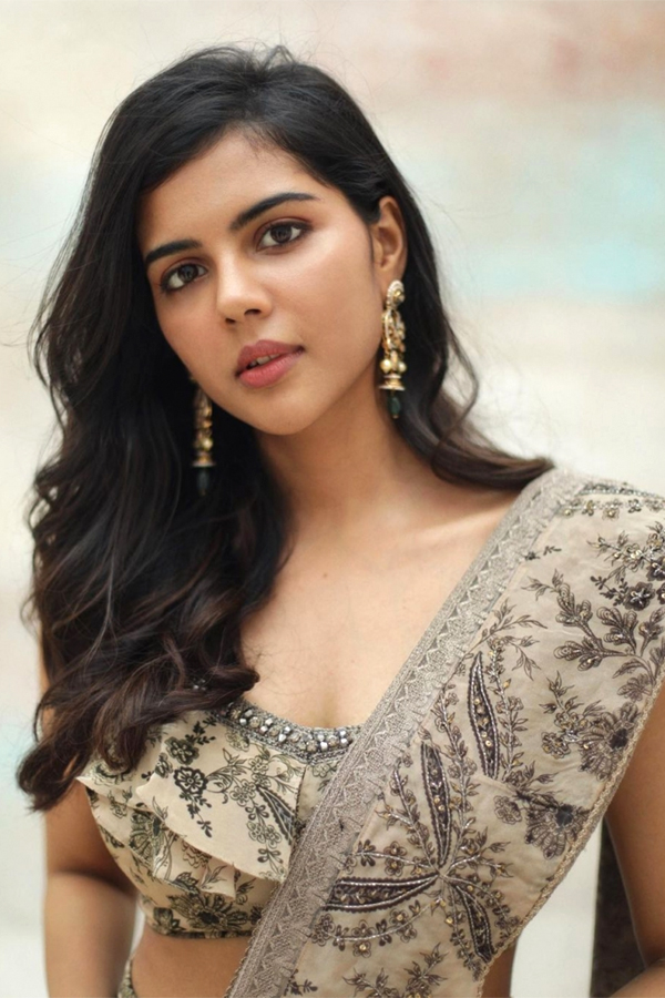 Indian Actress Kalyani Priyadarshan HD Photo Gallery - Sakshi10