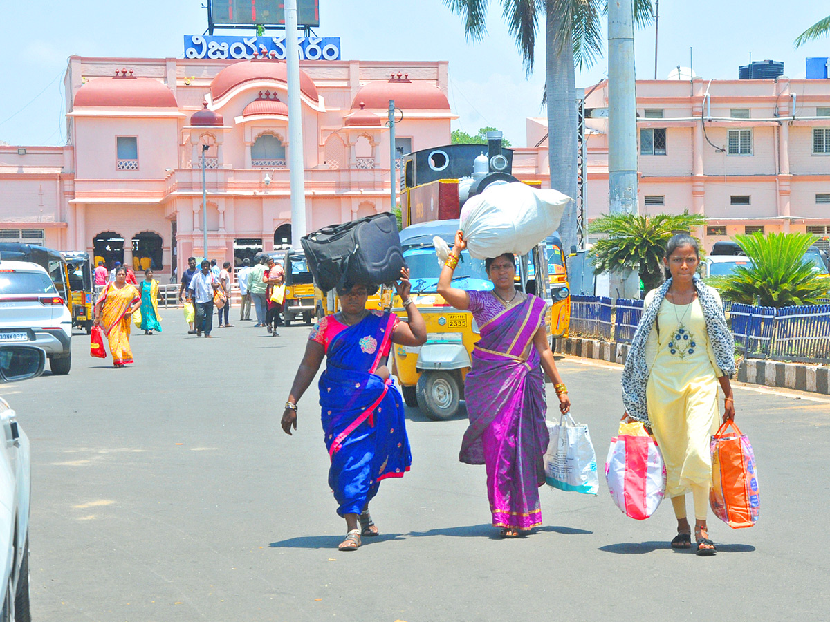 Best Photos of The Week in AP and Telangana Photo Gallery - Sakshi34