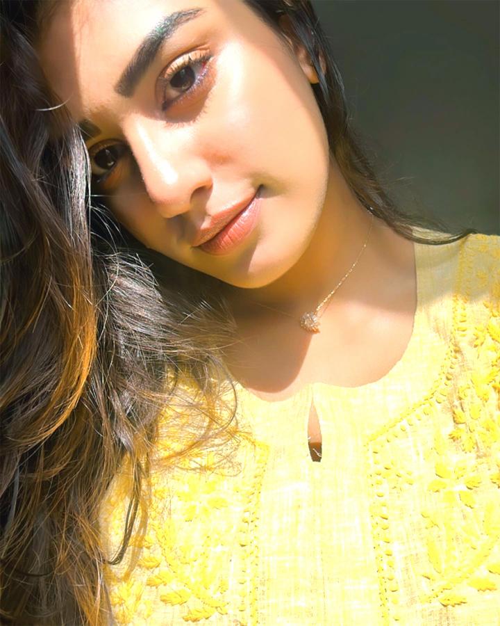 actress surekha vani daughter supritha exclusive photo gallery - Sakshi12