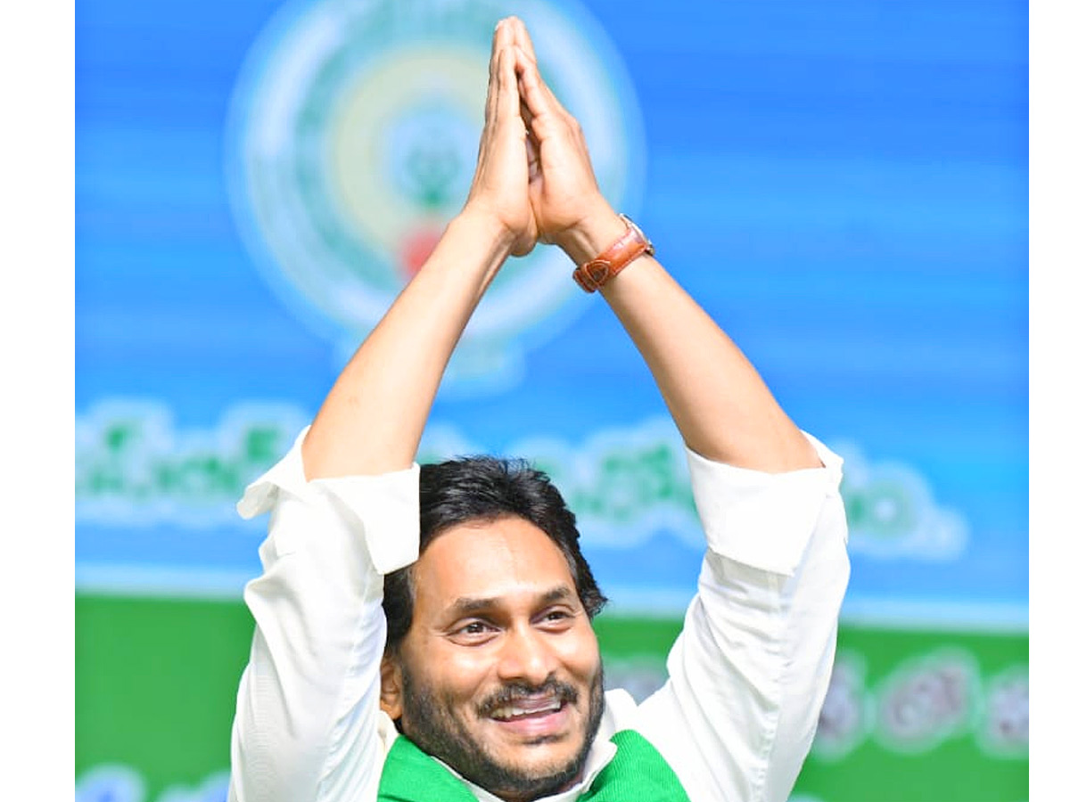 CM Jagan Kalyandurgam Tour Photos - Sakshi3