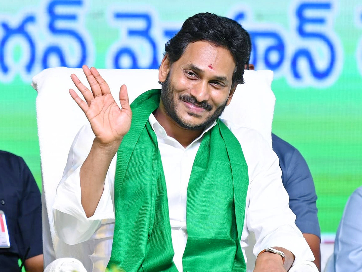 CM Jagan Kalyandurgam Tour Photos - Sakshi8