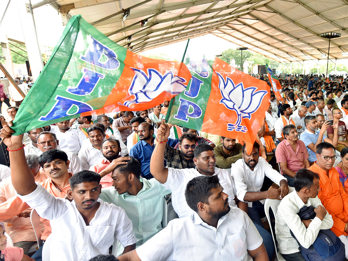 PM Narendra Modi Warangal Tour Photos - Sakshi12