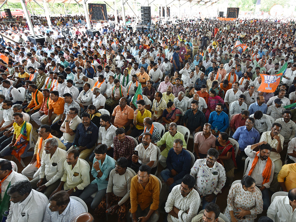 PM Narendra Modi Warangal Tour Photos - Sakshi20