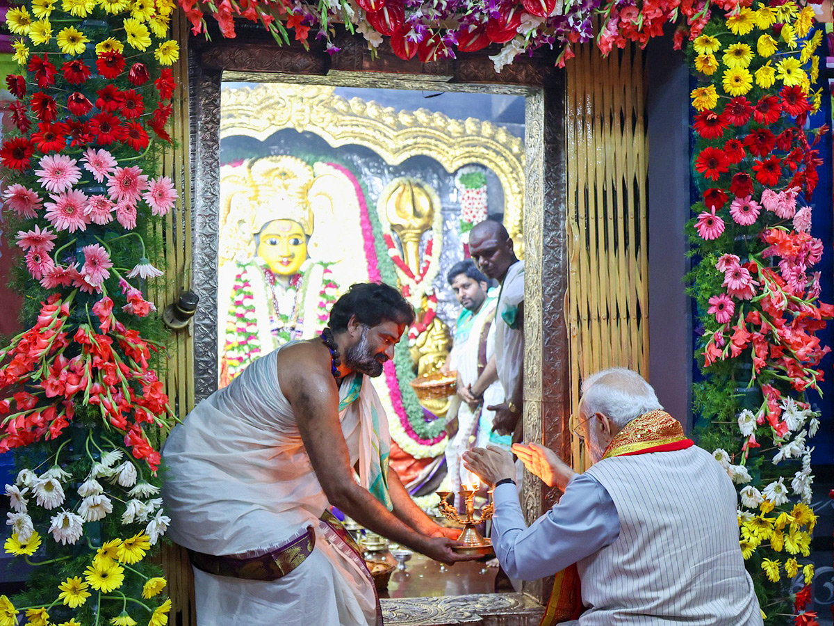 PM Narendra Modi Warangal Tour Photos - Sakshi14