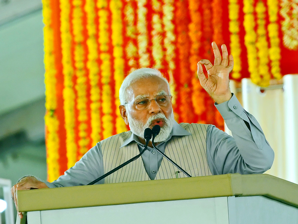 PM Narendra Modi Warangal Tour Photos - Sakshi9