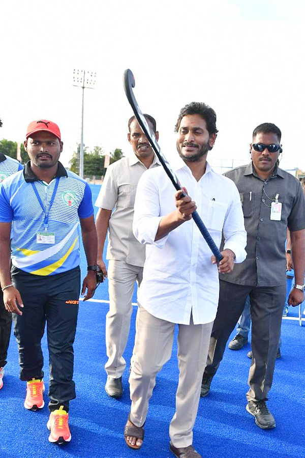 CM Jagan Inaugurates YSR Sports Academy at Pulivendula Photos - Sakshi8