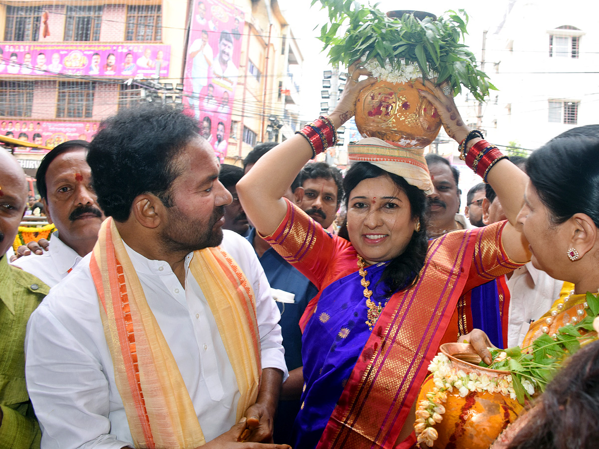 Secunderabad Ujjaini Mahankali Bonalu 2023 Photos - Sakshi12