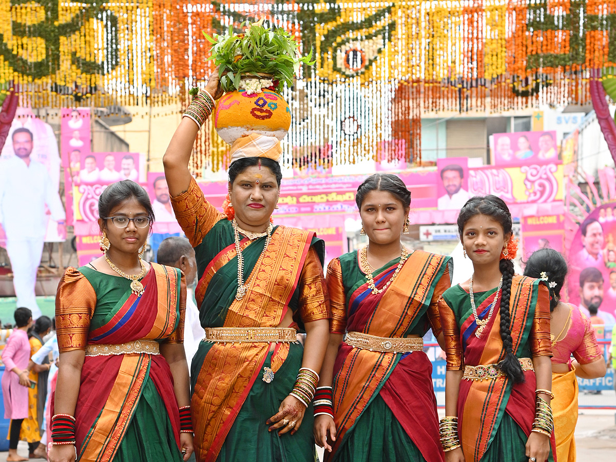 Secunderabad Ujjaini Mahankali Bonalu 2023 Photos - Sakshi19