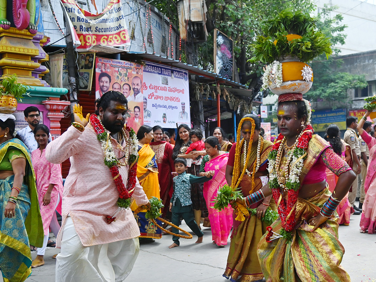 Secunderabad Ujjaini Mahankali Bonalu 2023 Photos - Sakshi25