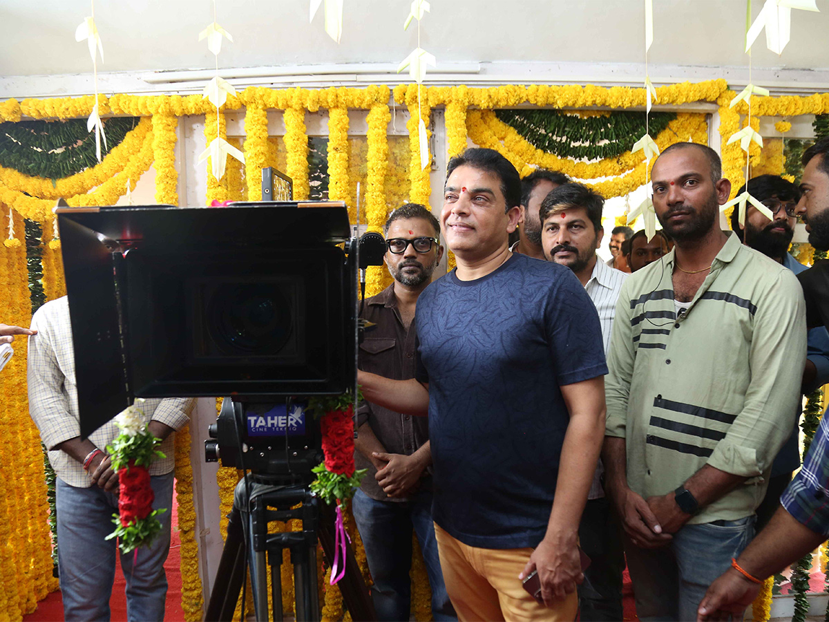 Bommarillu Bhaskar Siddhu Jonnalagadda new movie launched - Sakshi9