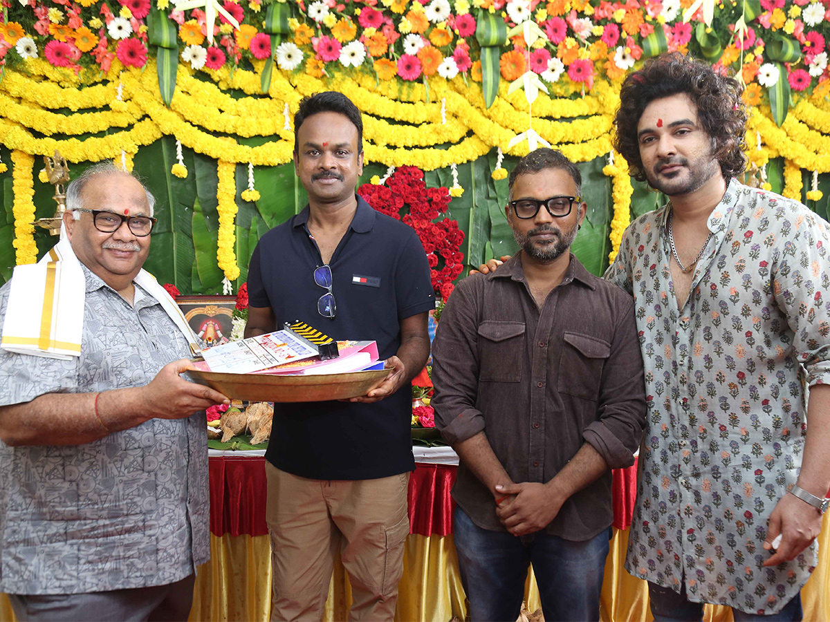 Bommarillu Bhaskar Siddhu Jonnalagadda new movie launched - Sakshi24