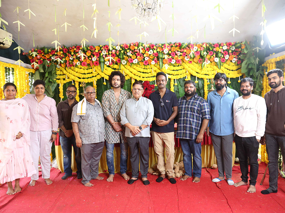 Bommarillu Bhaskar Siddhu Jonnalagadda new movie launched - Sakshi6