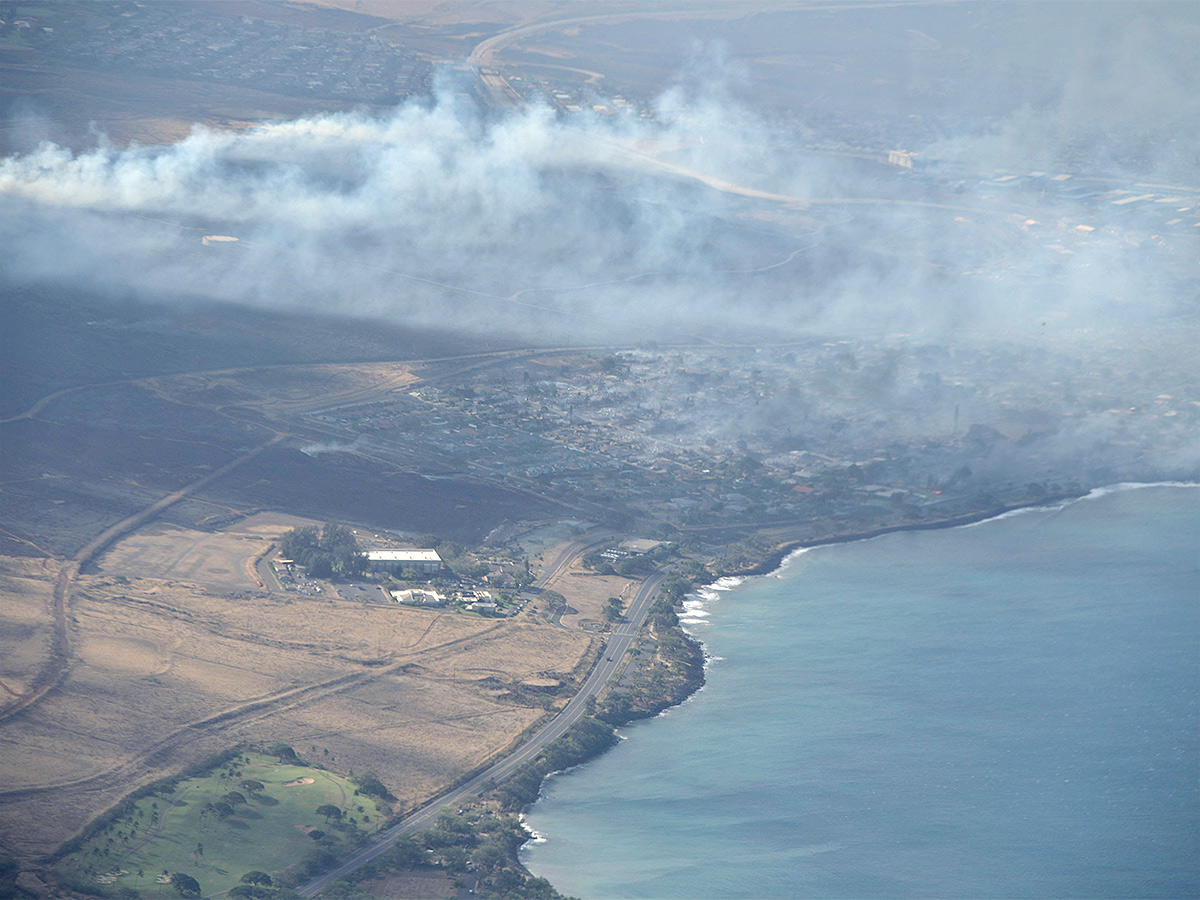 Dozens killed as wildfires ravage Hawaii island of Maui - Sakshi25