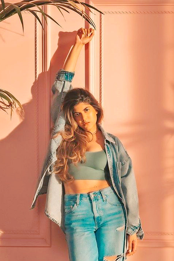 Indian singer Song writer Ananya Birla Photos - Sakshi2