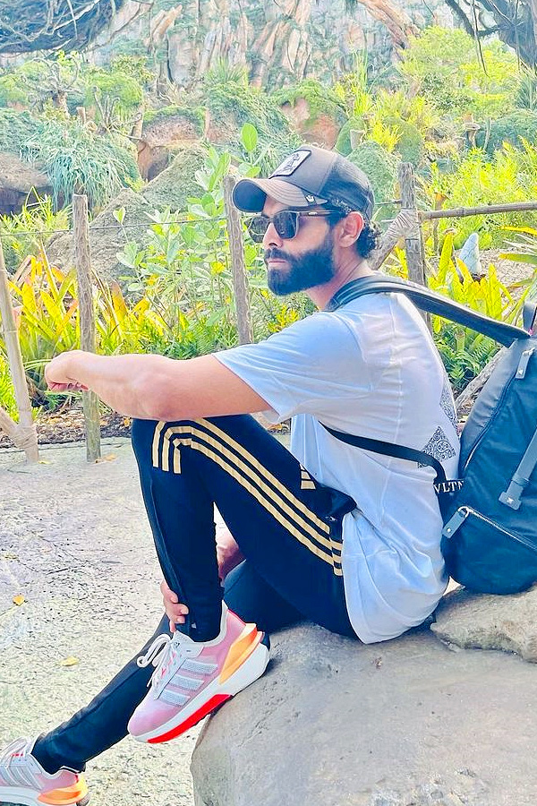 Ravindra Jadeja US Holiday Look At Viral Pics Photos - Sakshi8