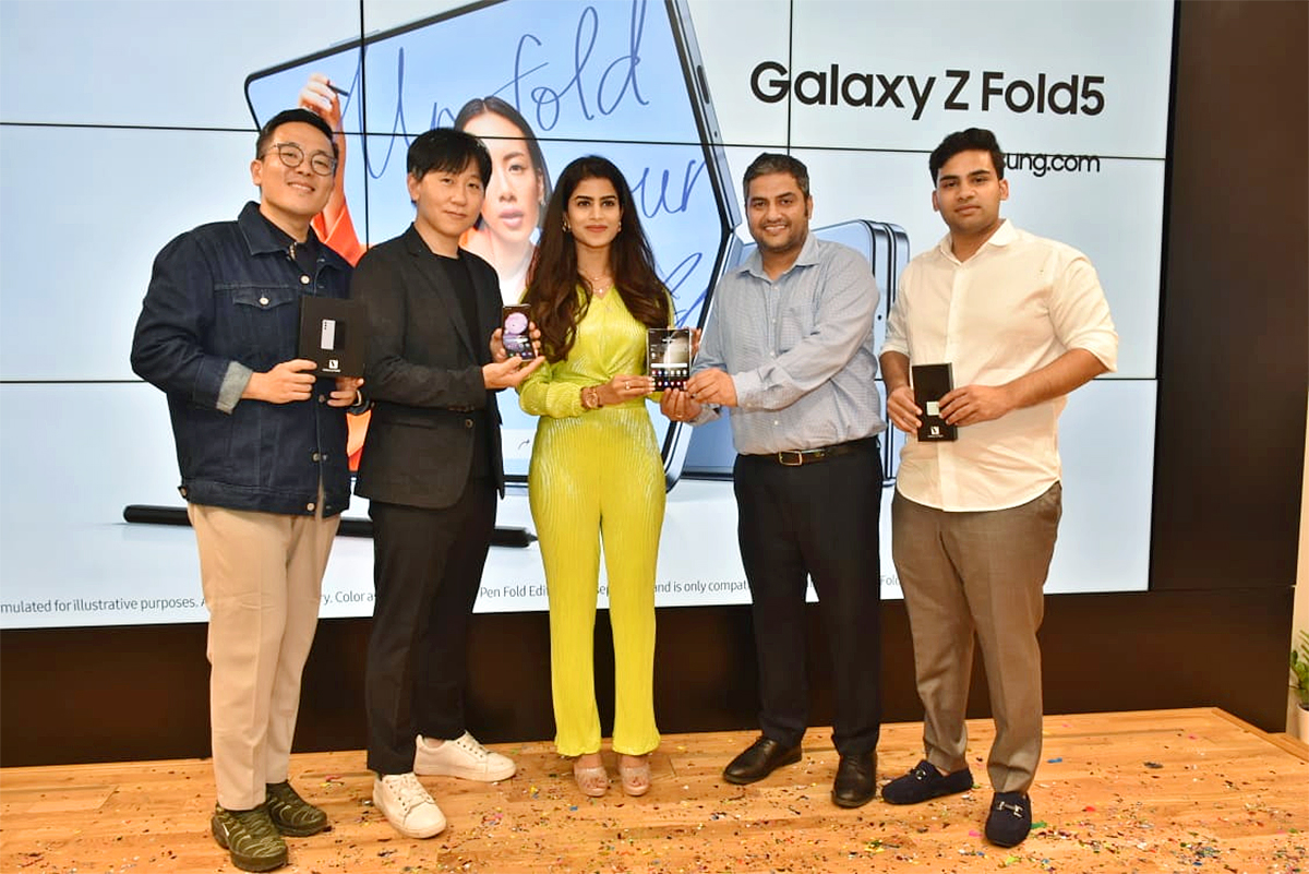 Actress Srilekha Photos in new launching Samsung Galaxy smartphones - Sakshi10