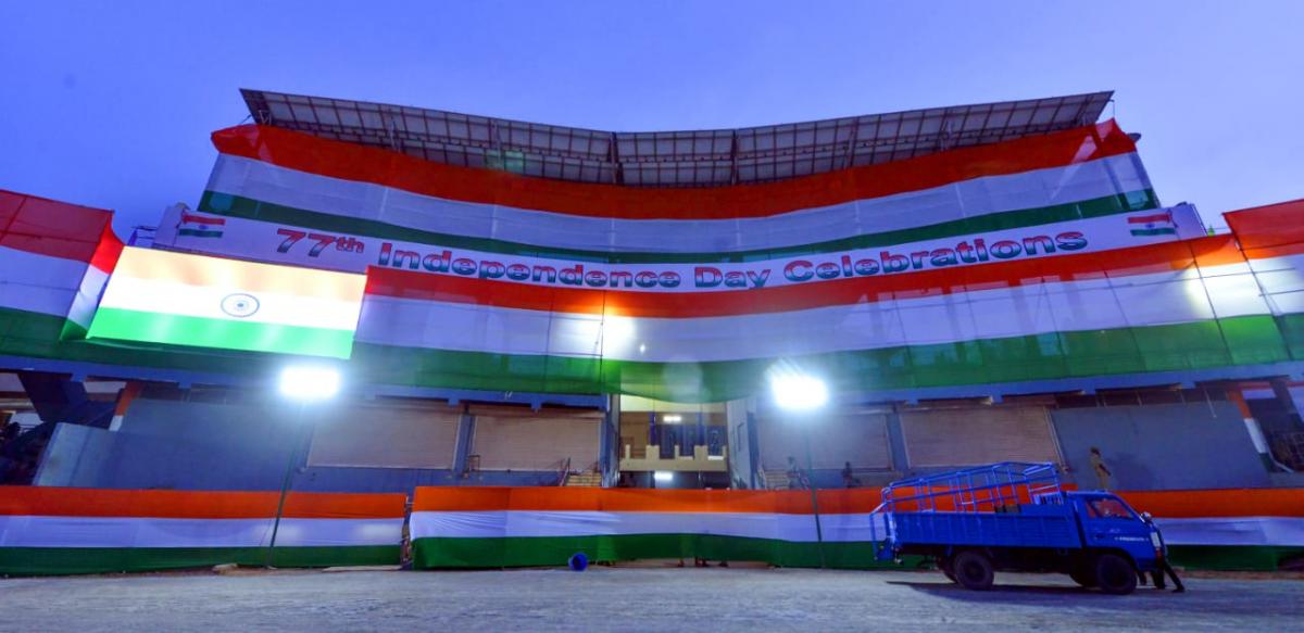 Independence Day 2023 Arrangements at Indira Gandhi Municipal Stadium Photos - Sakshi6