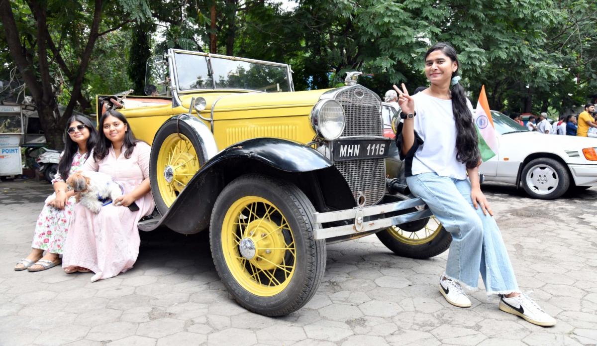 Vintage Vehicles Automobile Display At Sanjeevaiah Park - Sakshi11