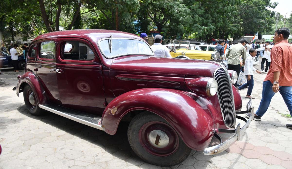 Vintage Vehicles Automobile Display At Sanjeevaiah Park - Sakshi4